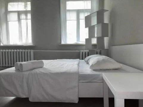 Short-term studio apartment at 2 Amuratorskaya Str., Minsk