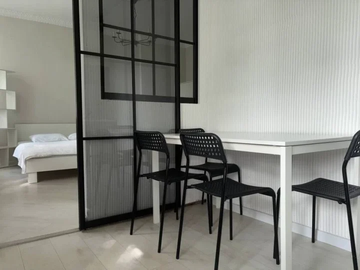 Интерьер квартиры-студии по адресу: Минск, ул. Амураторская, 2