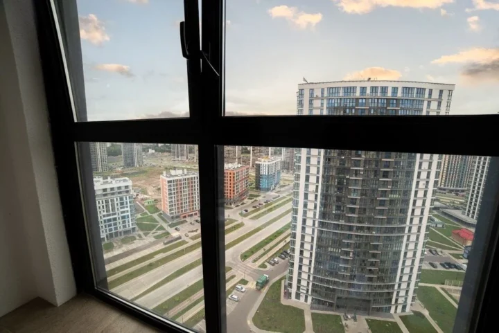 Short-term studio apartment at 11 Bratskaya Str., Minsk