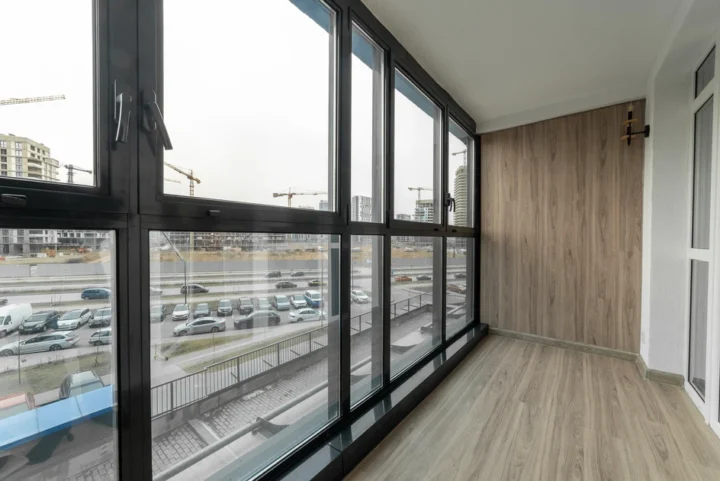 Short-term studio apartment at 15 Bratskaya Str., Minsk