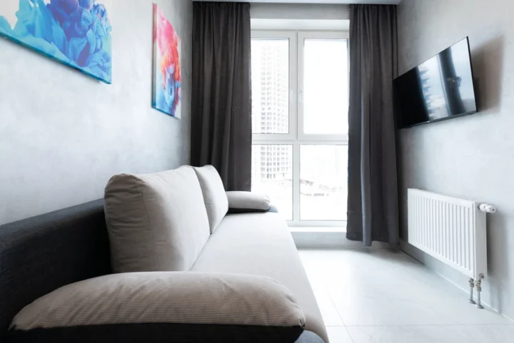 Short-term studio apartment at 9 Bratskaya Str., Minsk