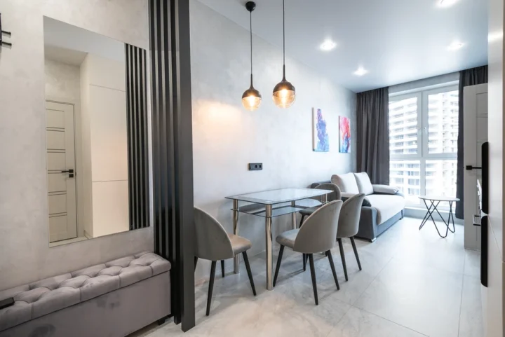 Short-term studio apartment at 9 Bratskaya Str., Minsk