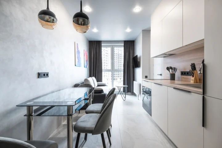 Short-term studio apartment at 9 Bratskaya Str., Minsk