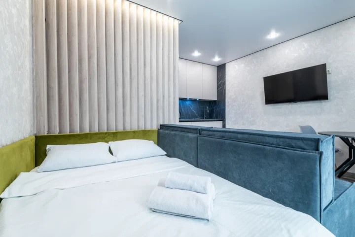 Интерьер квартиры-студии на сутки по адресу: Минск, Брилевская, 29