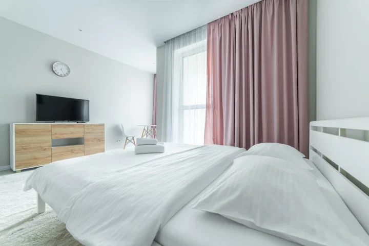 Short-term studio apartment at 19 Igorya Luchenka Str., Minsk