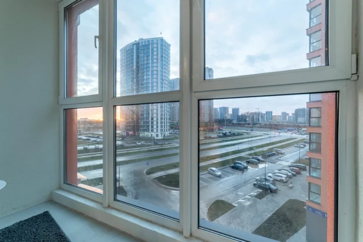 Интерьер квартиры-студии на сутки по адресу: Минск, ул. Игоря Лученка, 23