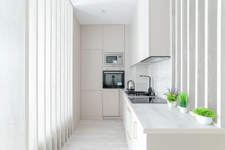 Интерьер квартиры-студии на сутки по адресу: Минск, ул. Игоря Лученка, 25