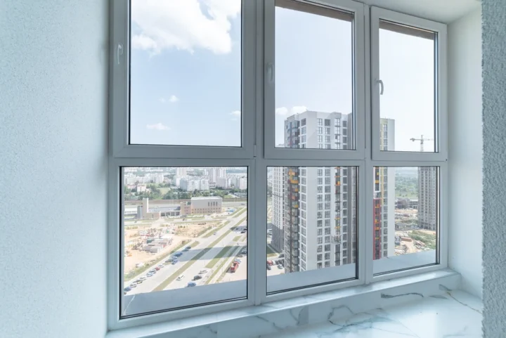 Short-term studio apartment at 28 Igorya Luchenka Str., Minsk