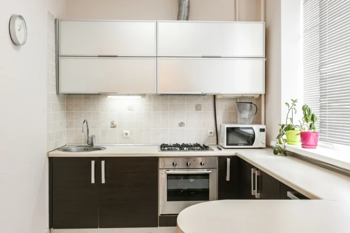 Short-term studio apartment at 5 Kalvariyskaya Str., Minsk