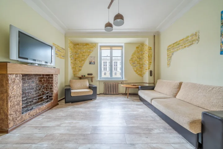 Short-term 2-bedroom apartment at 4 Kirova Str., Minsk