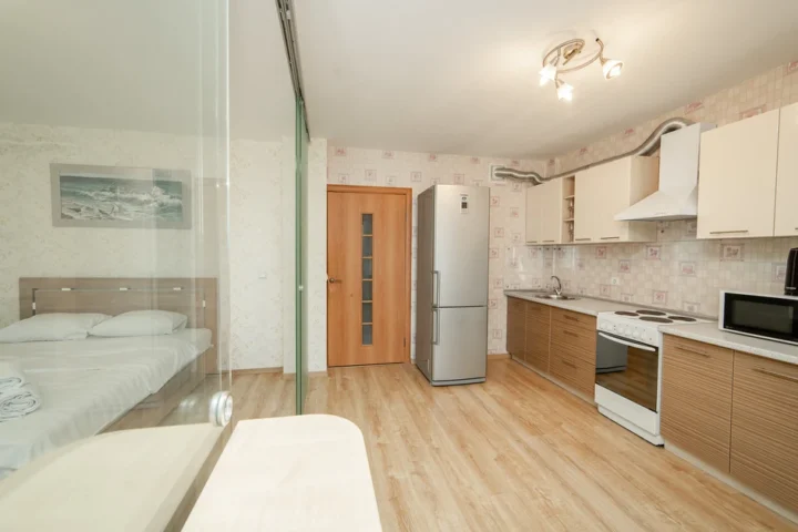 Интерьер квартиры-студии на сутки по адресу: Минск, ул. Левкова, 45