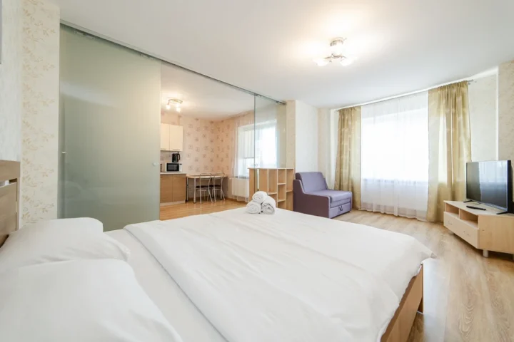 Интерьер квартиры-студии на сутки по адресу: Минск, ул. Левкова, 45