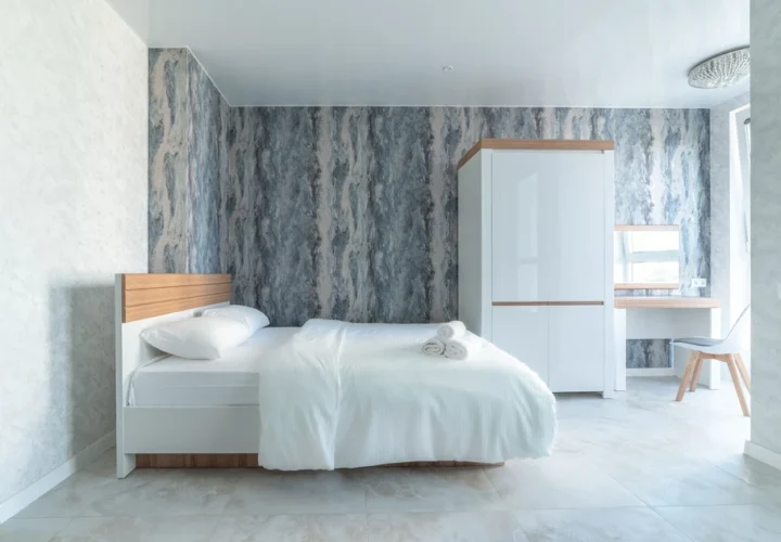 Интерьер квартиры-студии на сутки по адресу: Минск, ул. Михаила Савицкого, 12