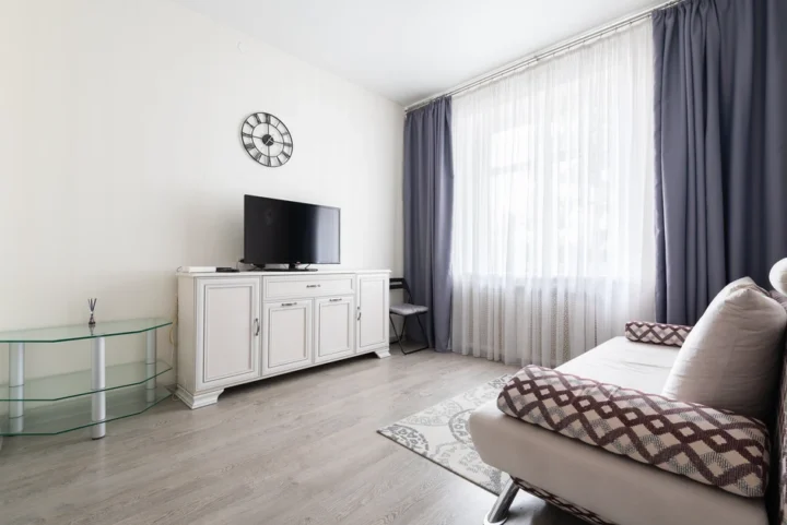 Short-term 1-bedroom apartment at 48 Nezavisimosti Ave., Minsk