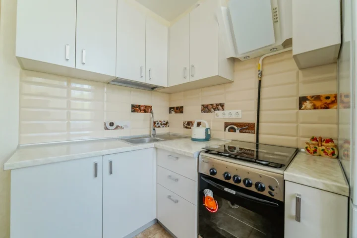 Short-term 1-bedroom apartment at 52 Nezavisimosti Ave., Minsk