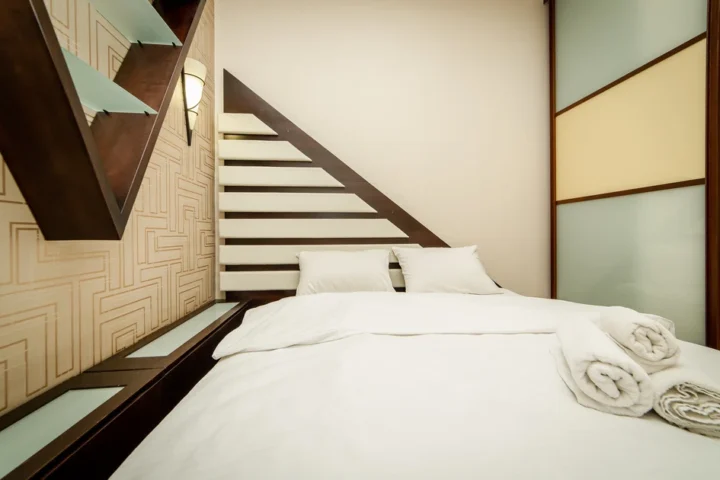 Интерьер 2-комнатной квартиры на сутки по адресу: Минск, пр. Независимости, 89