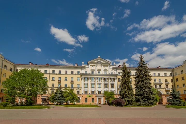 Short-term 2-bedroom apartment at 91 Nezavisimosti Ave., Minsk