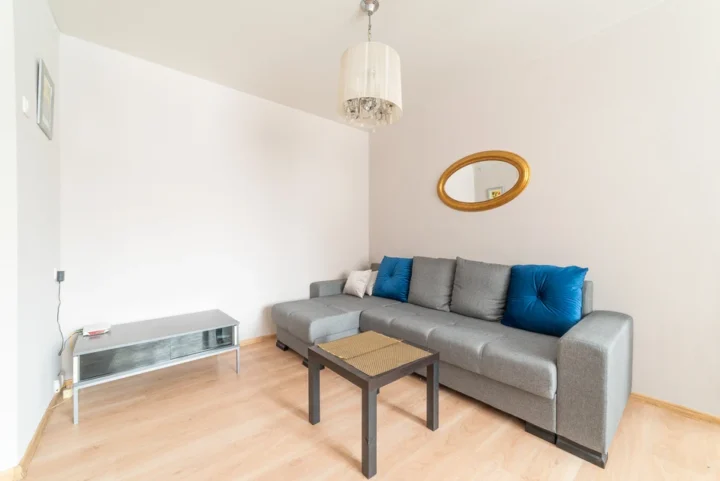 Short-term 2-bedroom apartment at 52 Nezavisimosti Ave., Minsk