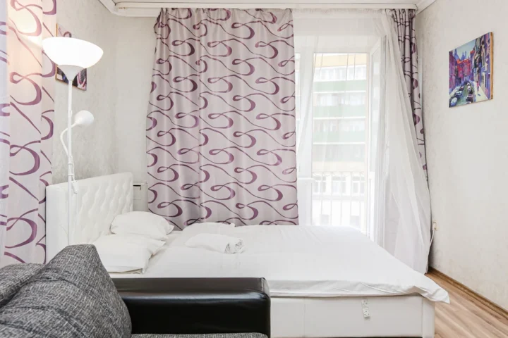 Short-term 1-bedroom apartment at 20 Romanovskaya Sloboda Str., Minsk
