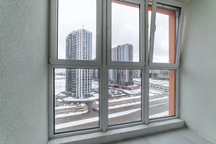 Интерьер квартиры-студии на сутки по адресу: Минск, ул. Игоря Лученка, 19