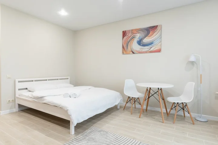 Short-term studio apartment at 20 Nikoly Tesly Str., Minsk