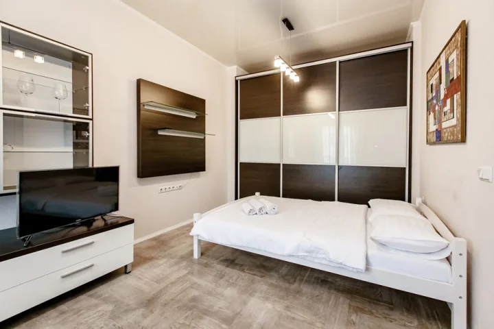 Short-term studio apartment at 5 Kalvariyskaya Str., Minsk