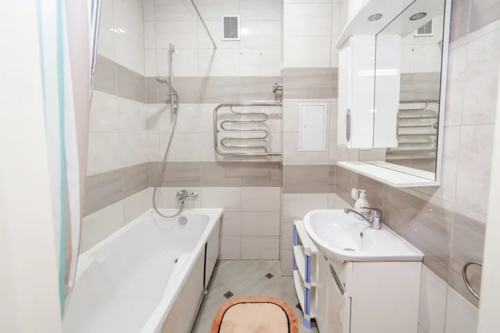 Short-term 2-bedroom apartment at 18 Krasnaya Str., Minsk