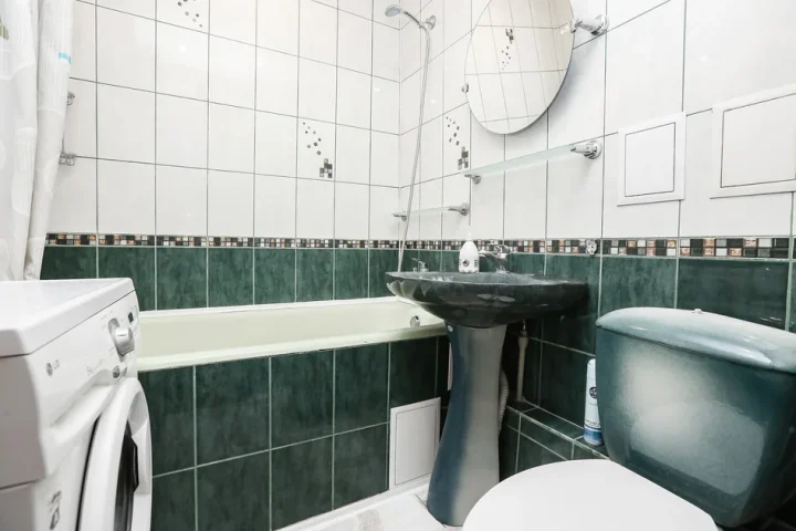 Short-term 1-bedroom apartment at 20 Romanovskaya Sloboda Str., Minsk