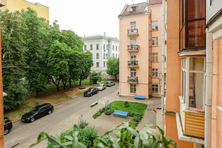 Short-term 2-bedroom apartment at 4 Ulyanovskaya Str., Minsk
